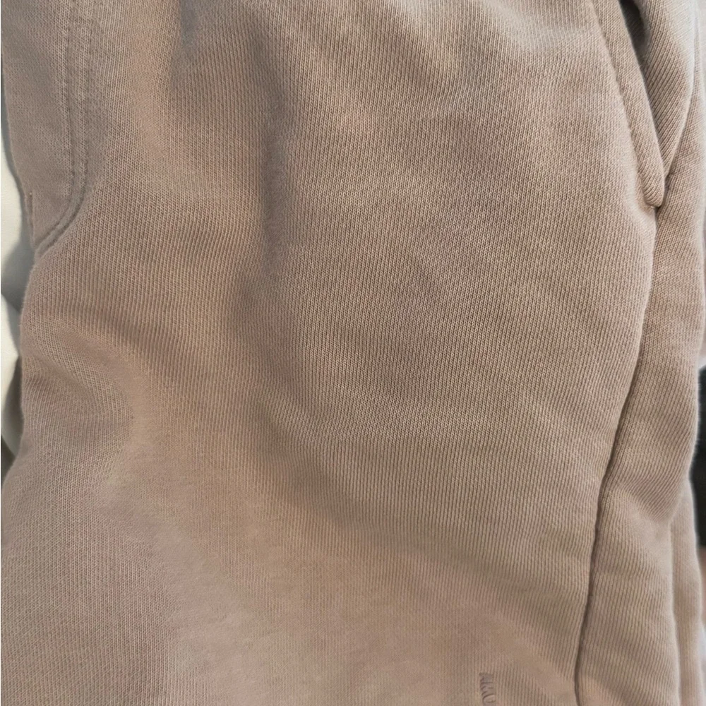 Preowned, Zara boys tan colored t shirt and short set, size 11/12